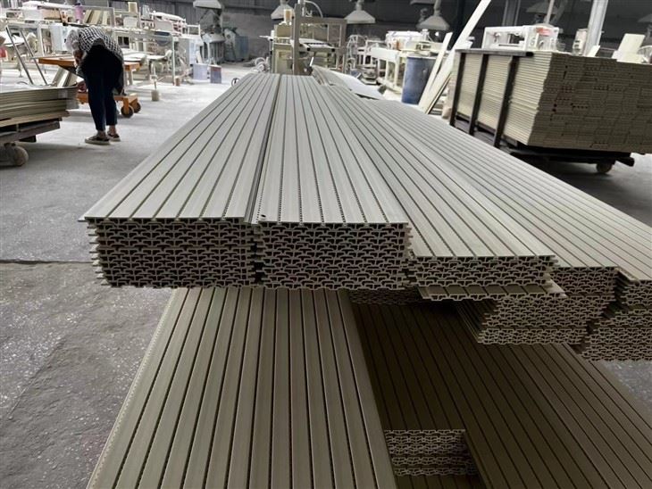 Wood Composite Wallboard Plastic Wood Grain WPC Wall Panel